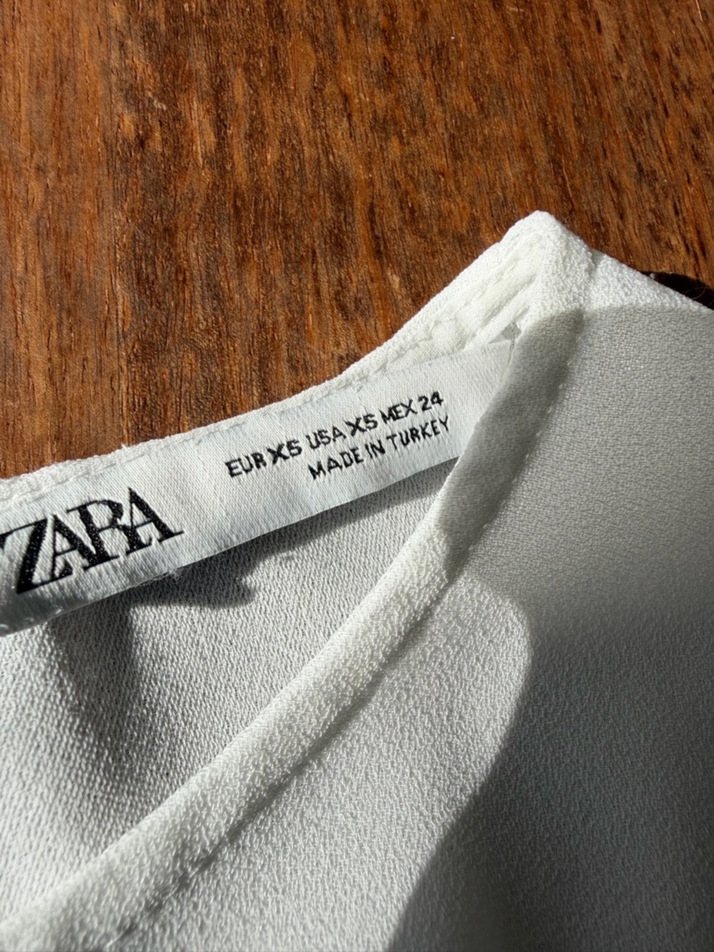 Zara White Short Sleeve Pleated Peplum Blouse XS - Picture 8 of 12